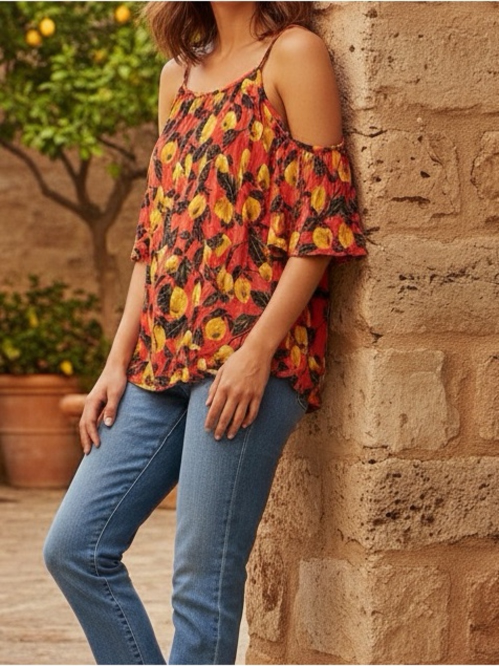 Easel Lemon Graphic Cold Shoulder Loose Flowy Top Small